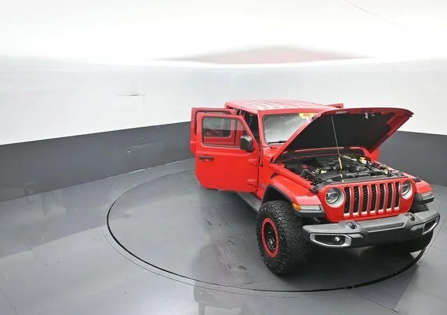Used 2020 Red Clearcoat Jeep Overland image 44