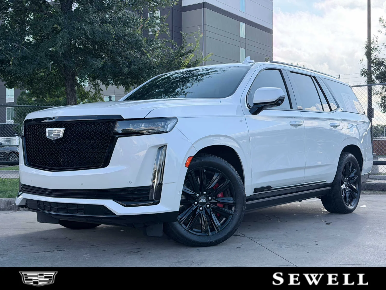 2024 Cadillac Escalade 4WD Sport's photo