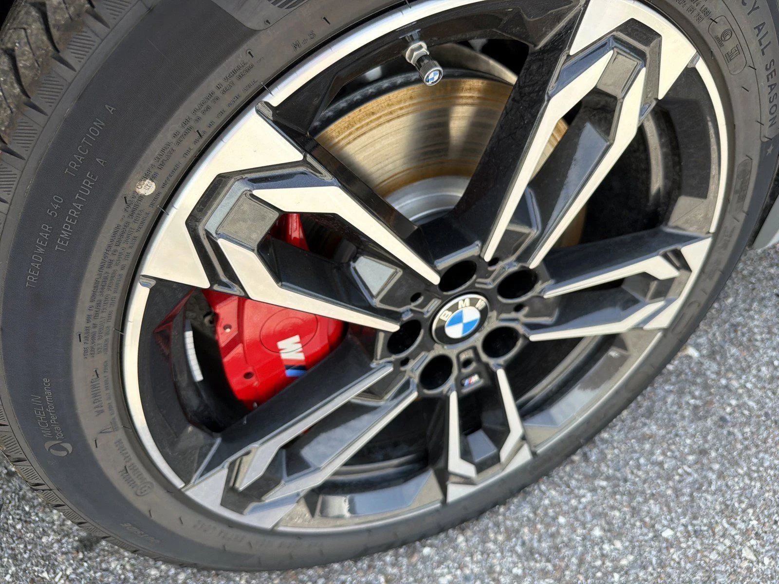 New 2026 Brooklyn Grey Metallic BMW xDrive28i image 10