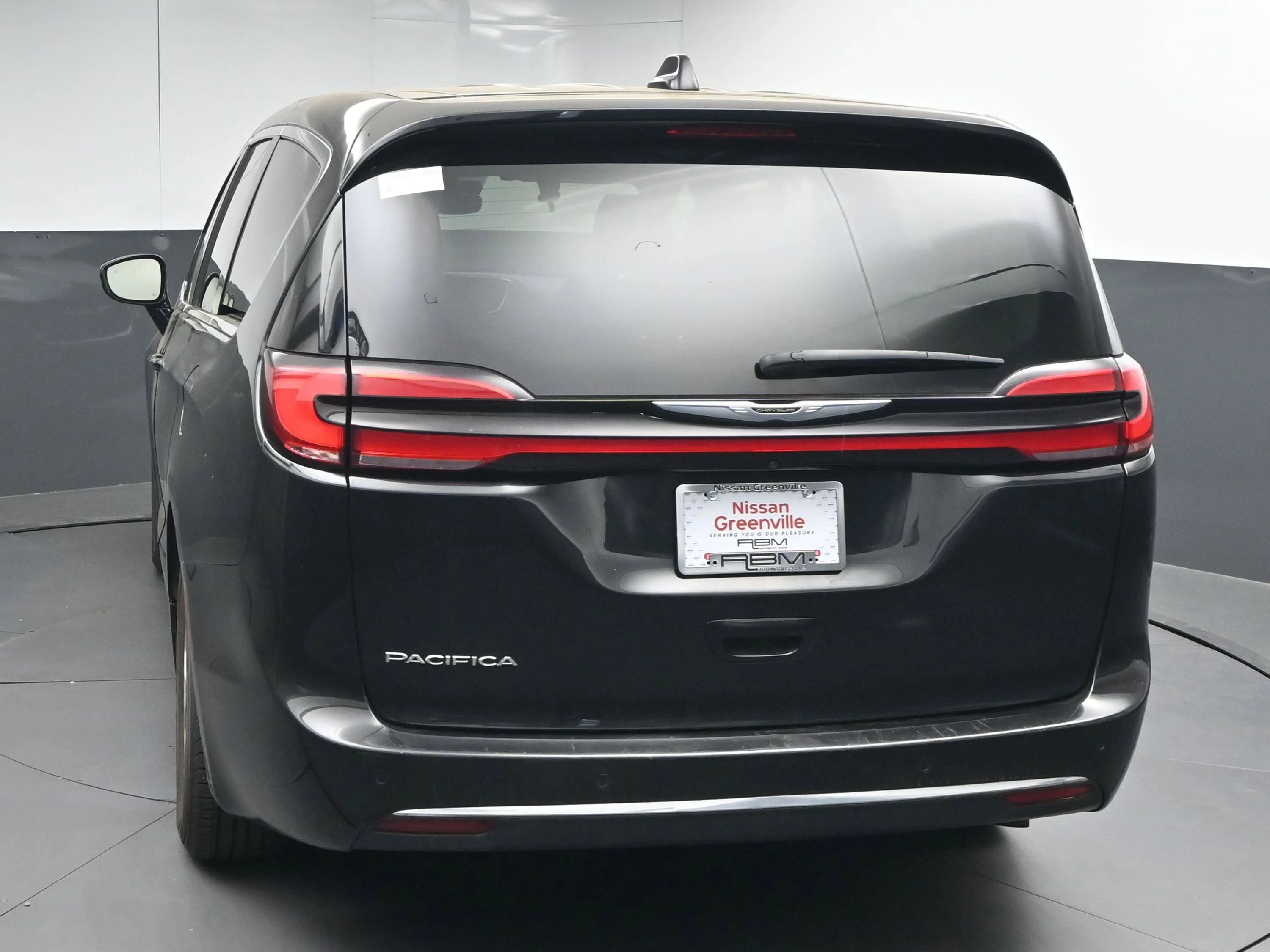 2023 Chrysler Pacifica Touring L - Photo 6