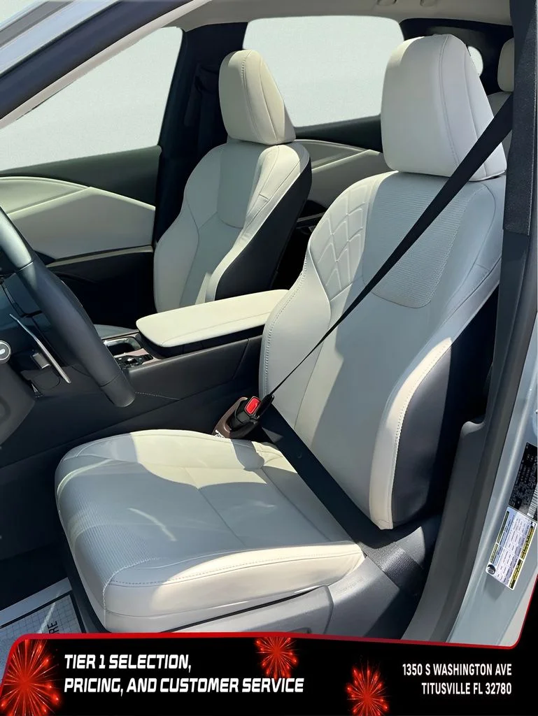 Used 2025 Silver Lexus 350h Premium Plus image 26