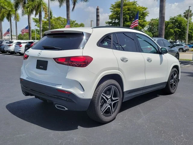 Used 2025 White Mercedes-Benz GLA 250 image 4