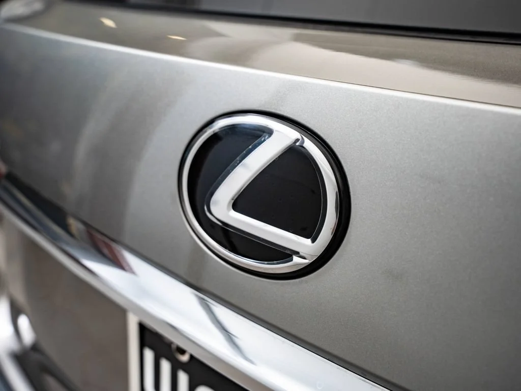 Used 2021 Atomic Silver Lexus 350 image 18