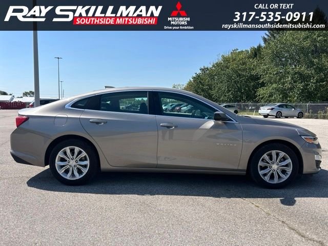 Used 2024 Gray Chevrolet LT image 4