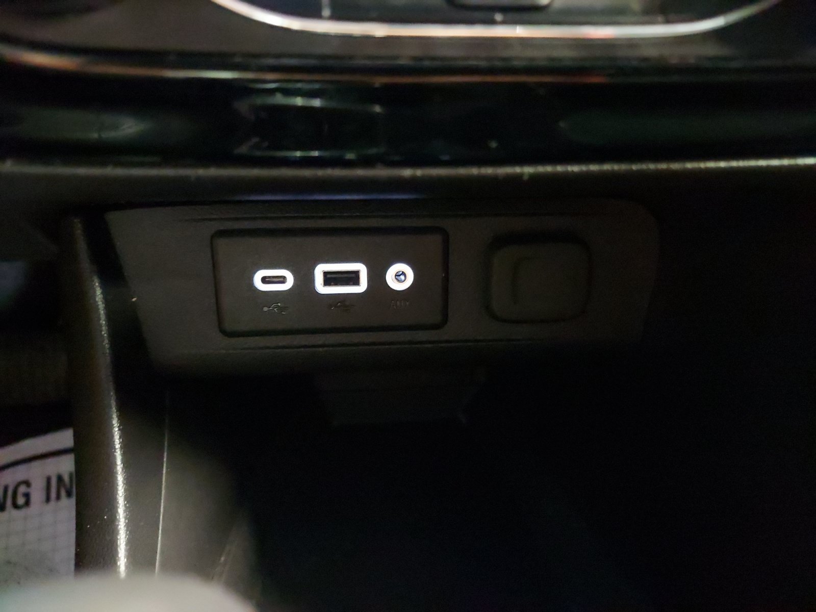 Used 2020 Dark Moon Blue Metallic Buick Select image 20