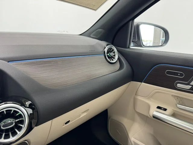 New 2026  Mercedes-Benz GLA 250 image 38