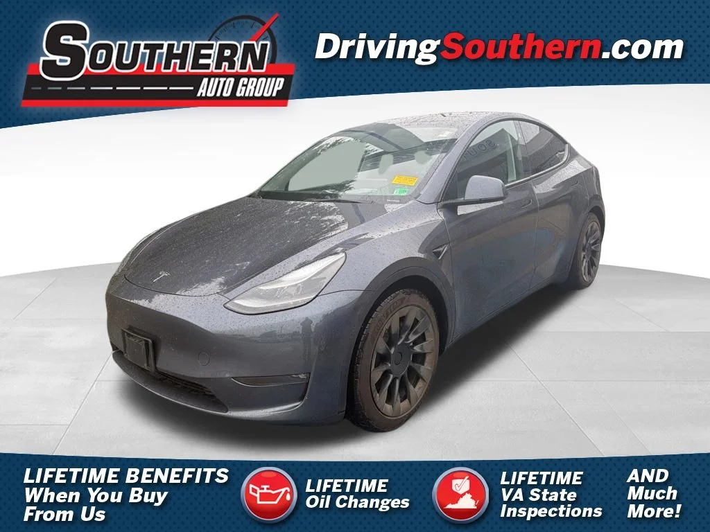 2023 Tesla Model Y Long Range Dual Motor All-Wheel Drive's photo