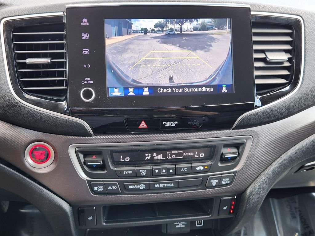 Used 2023  Honda RTL image 18