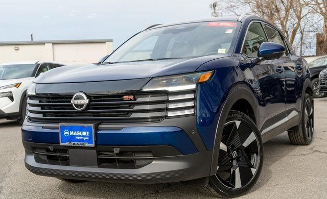 2025 Nissan Kicks SR AWD