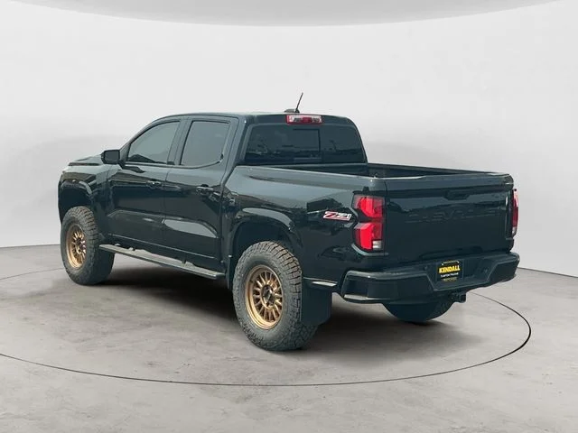 Used 2025 Black Chevrolet Z71 image 7