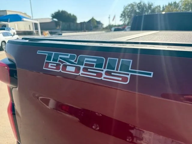 Used 2023 RADIANT RED TINTCOAT Chevrolet LT Trail Boss image 5