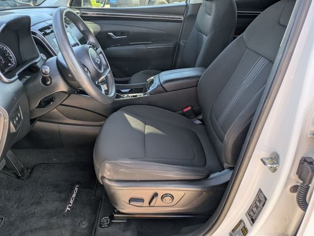 Used 2023 White Hyundai SEL image 15