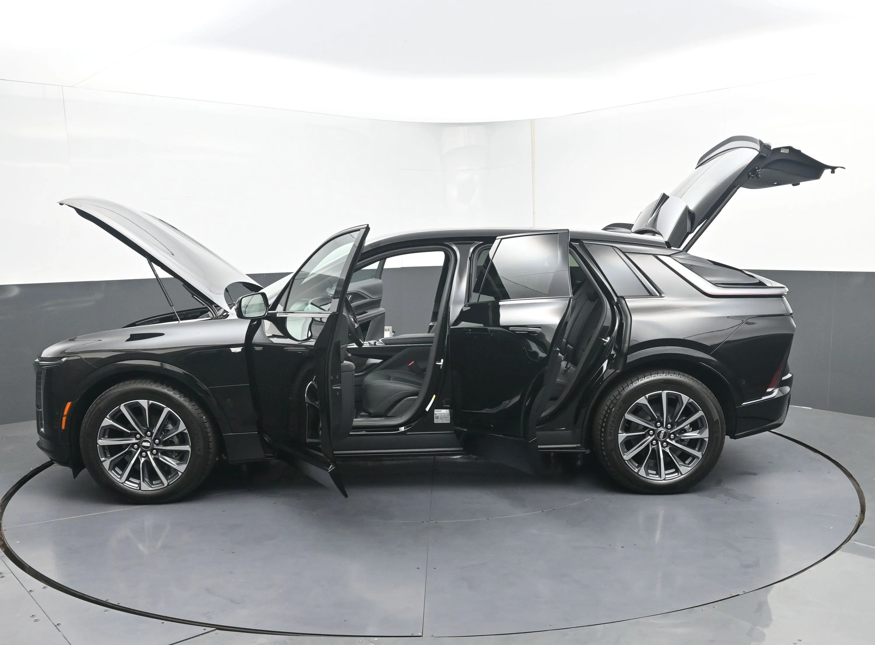 2026 Cadillac LYRIQ Sport - Photo 21