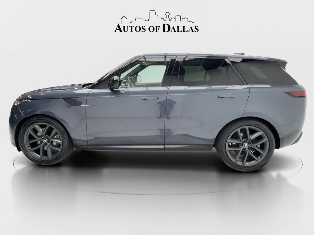 Used 2024 Blue Land Rover SE image 5