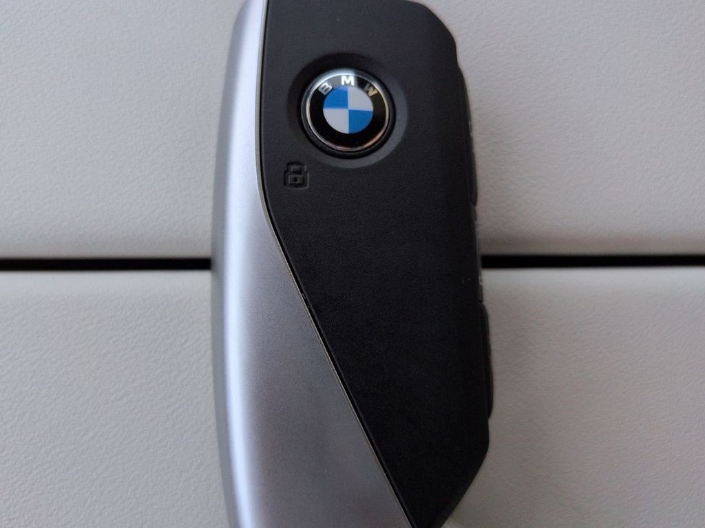 New 2027 Alpine White BMW 530i image 29