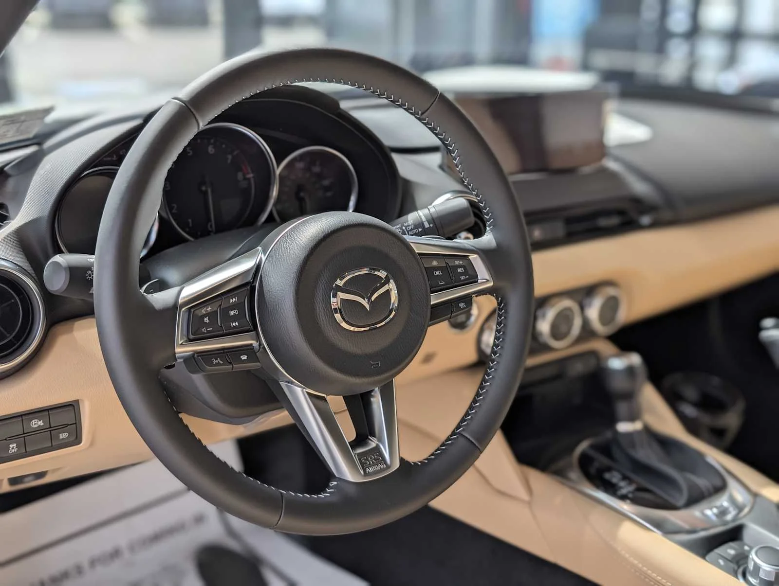 2025 Mazda MX-5 Miata RF Grand Touring - Photo 6