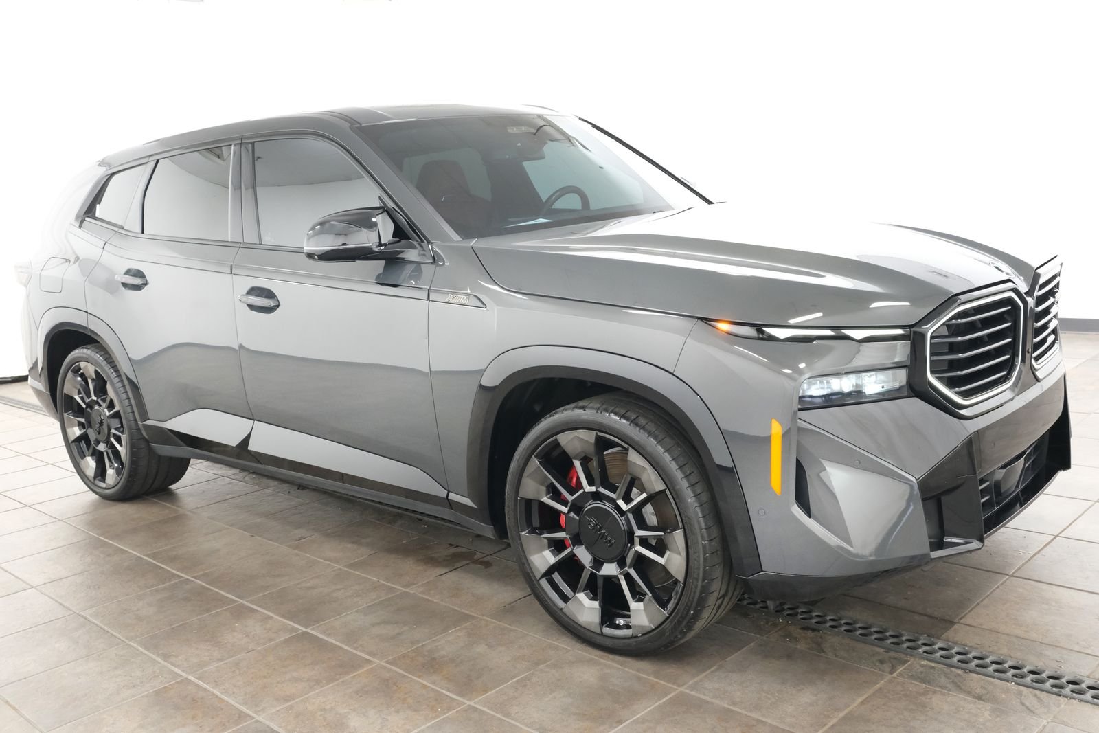 Used 2023 Dravit Gray Metallic BMW Base image 7