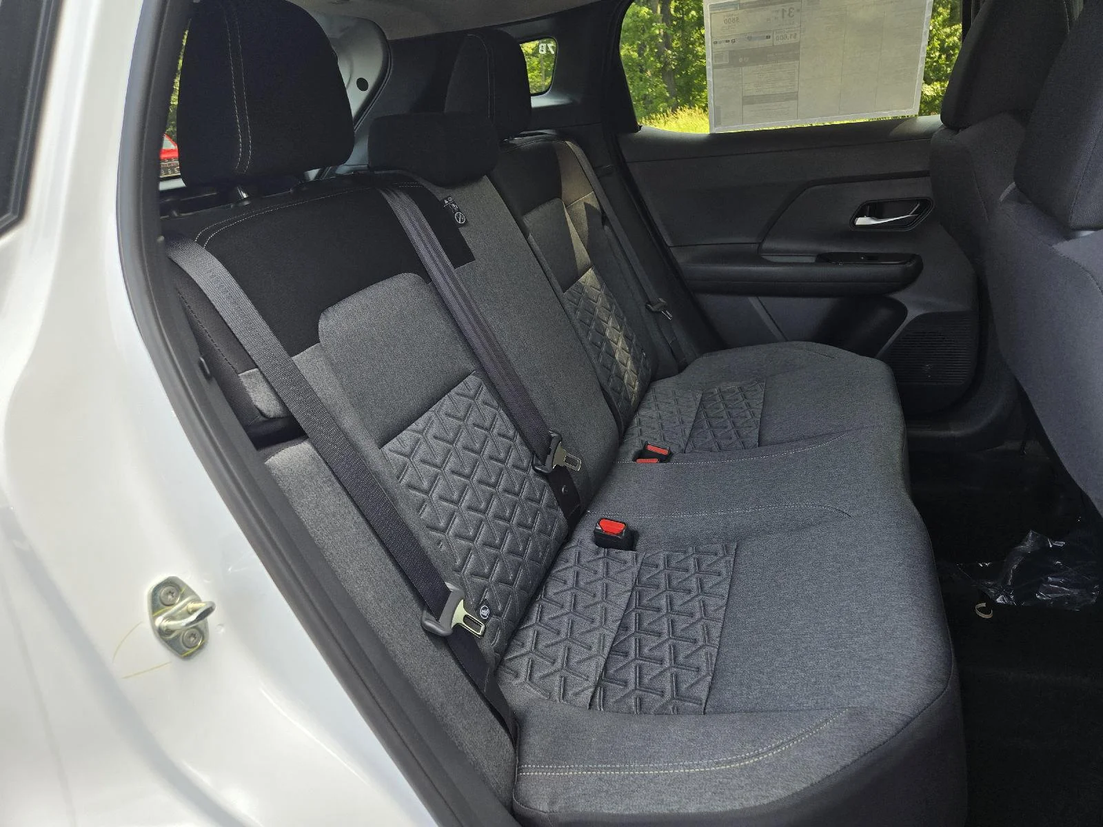 New 2026 Aspen White Tricoat/Super Black Nissan SV image 14