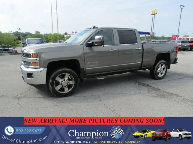 2017 Chevrolet Silverado HD LTZ 4WD Crew Cab Standard Box's photo
