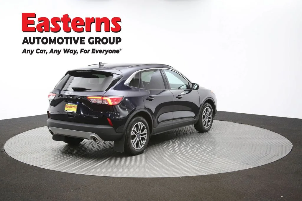 Used 2021 Blue Ford SEL image 39