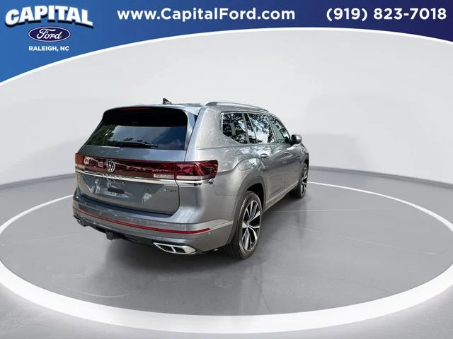 Used 2024 Gray Volkswagen 2.0T SEL Premium R-Line image 8