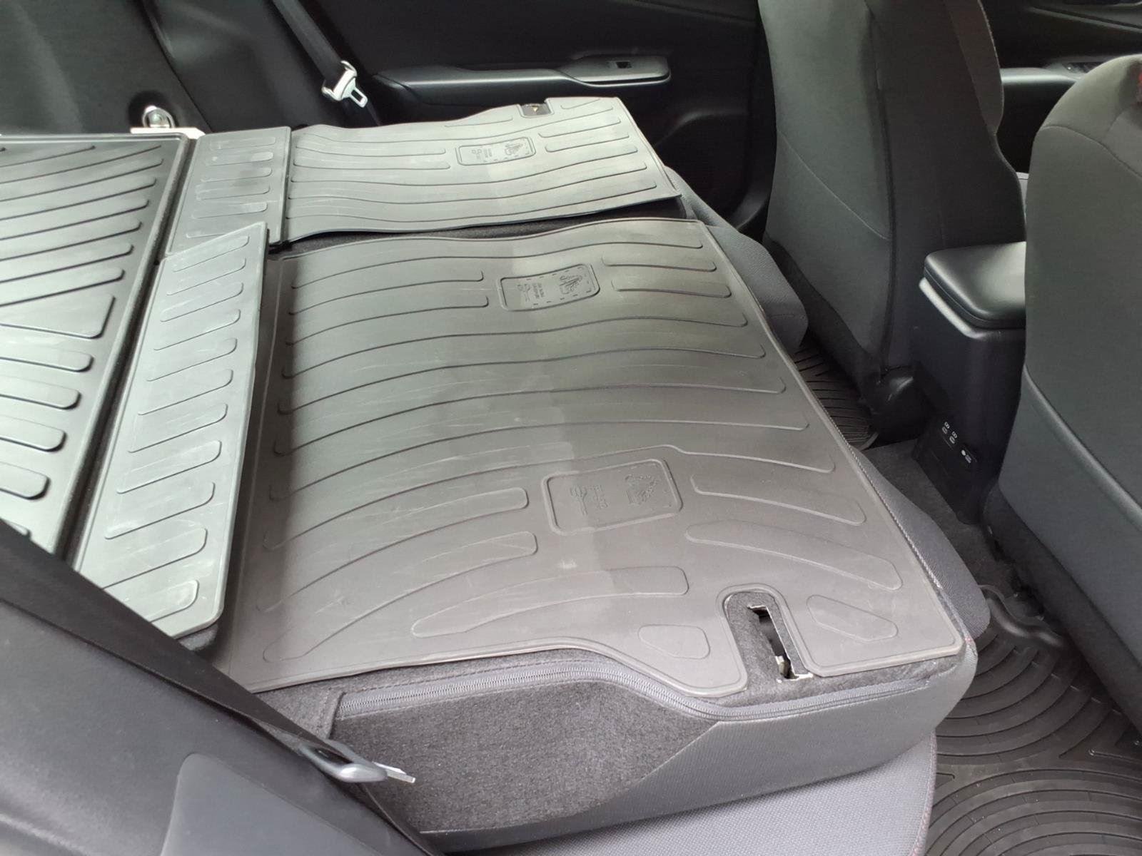 Used 2024 Wind Chill Pearl Toyota SE image 29