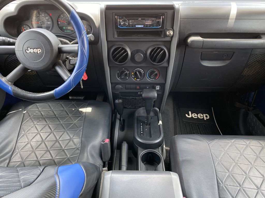 Used 2009 Deep Water Blue Pearlcoat Jeep X image 16