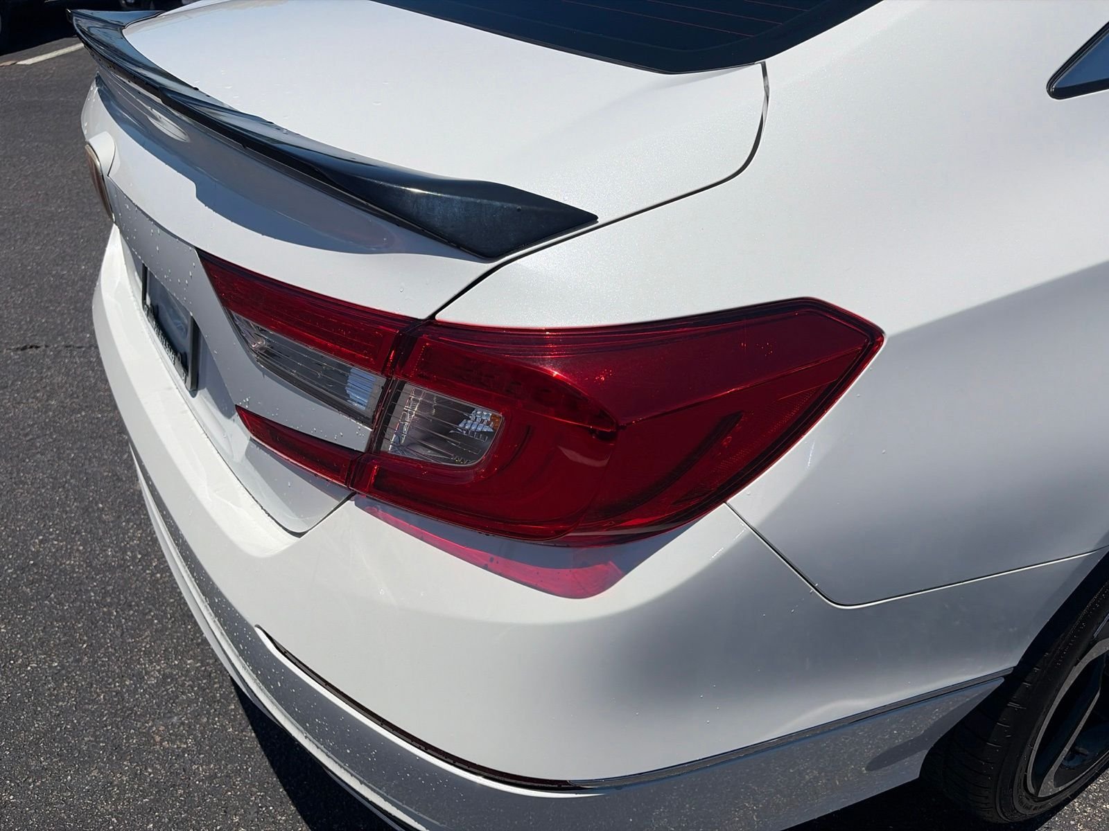 Used 2018 White Honda EX-L 2.0T image 18