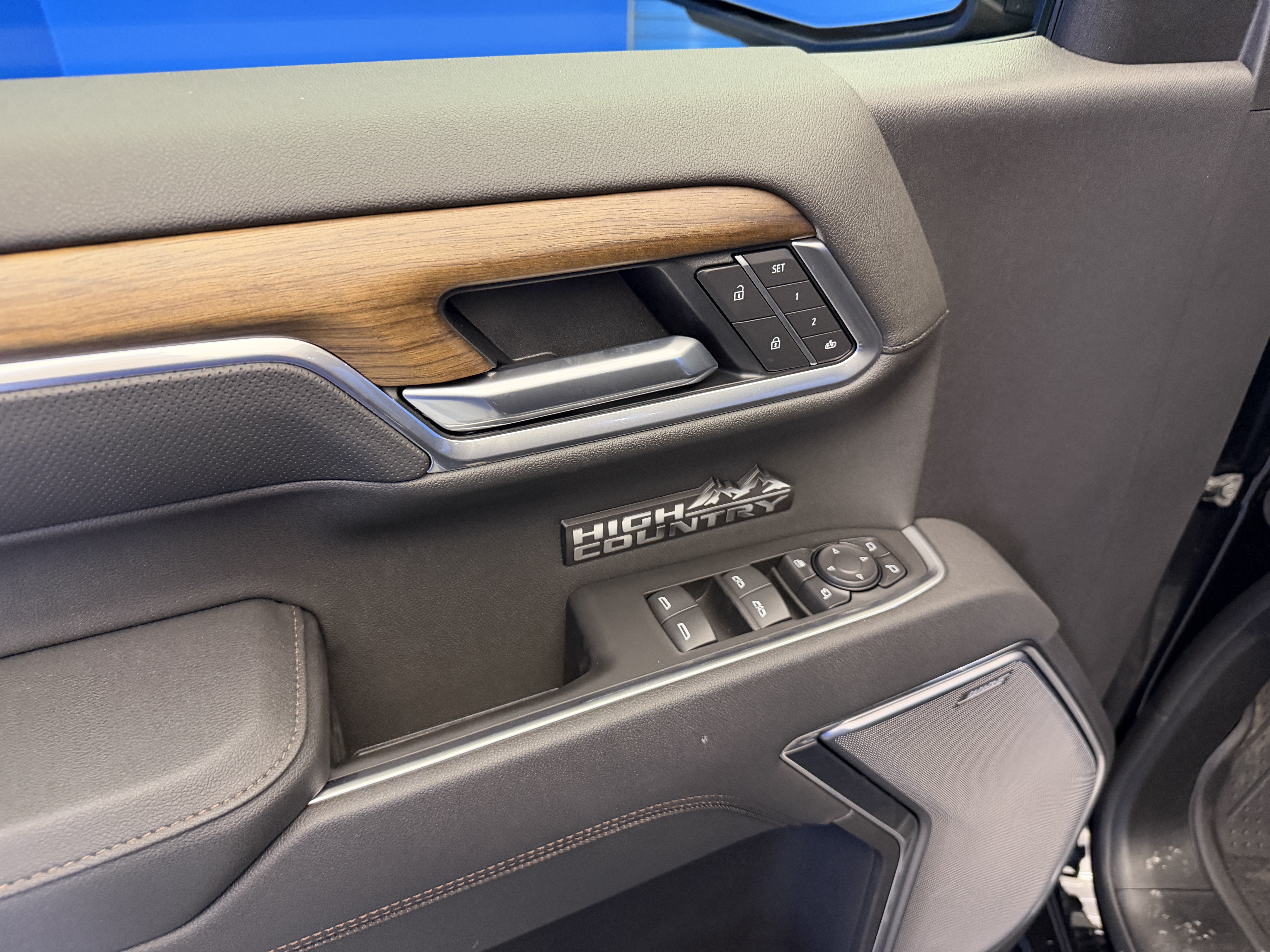 2026 Chevrolet Silverado 1500 High Country - Photo 10