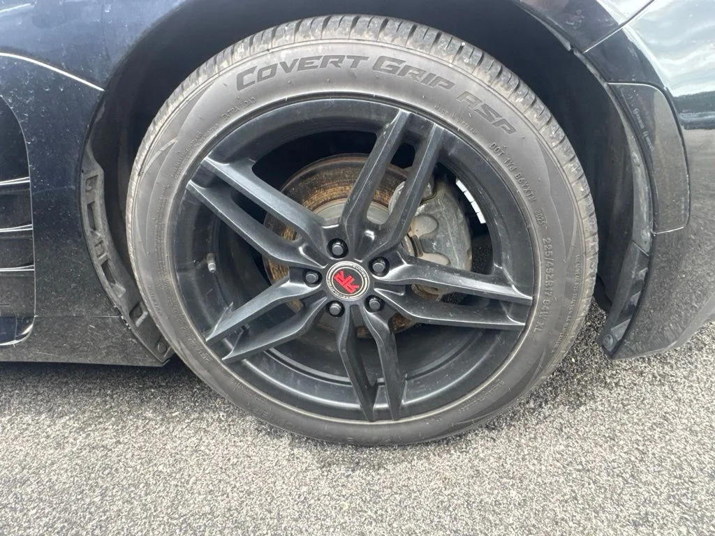 Used 2022  Toyota Premium image 5