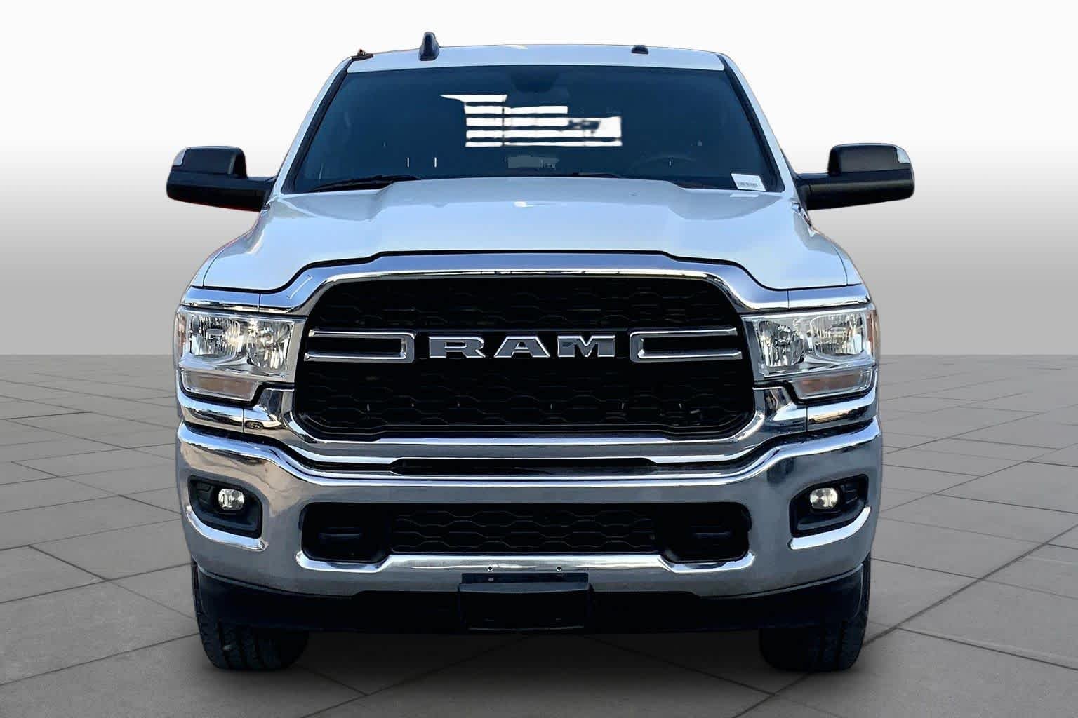 Certified Used 2022 Bright White Clearcoat Ram Tradesman image 4