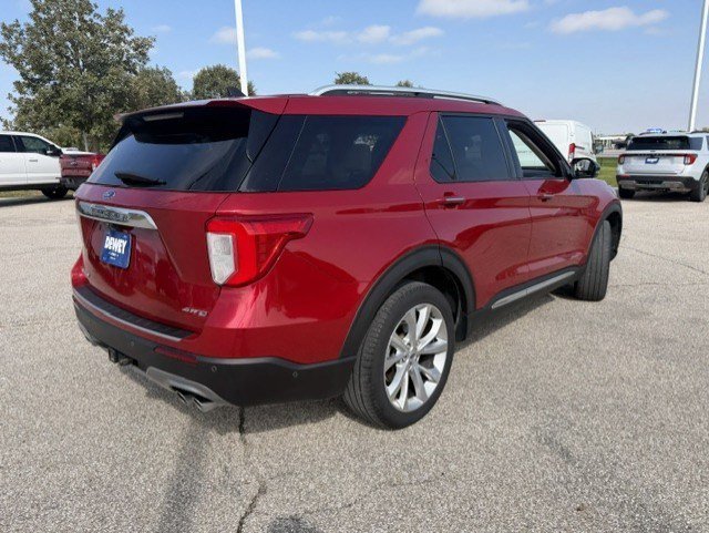 Used 2022 Red Metallic Ford Platinum image 7