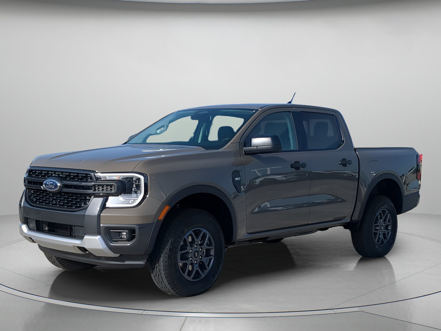 New 2026 Marsh Gray Ford XLT image 1