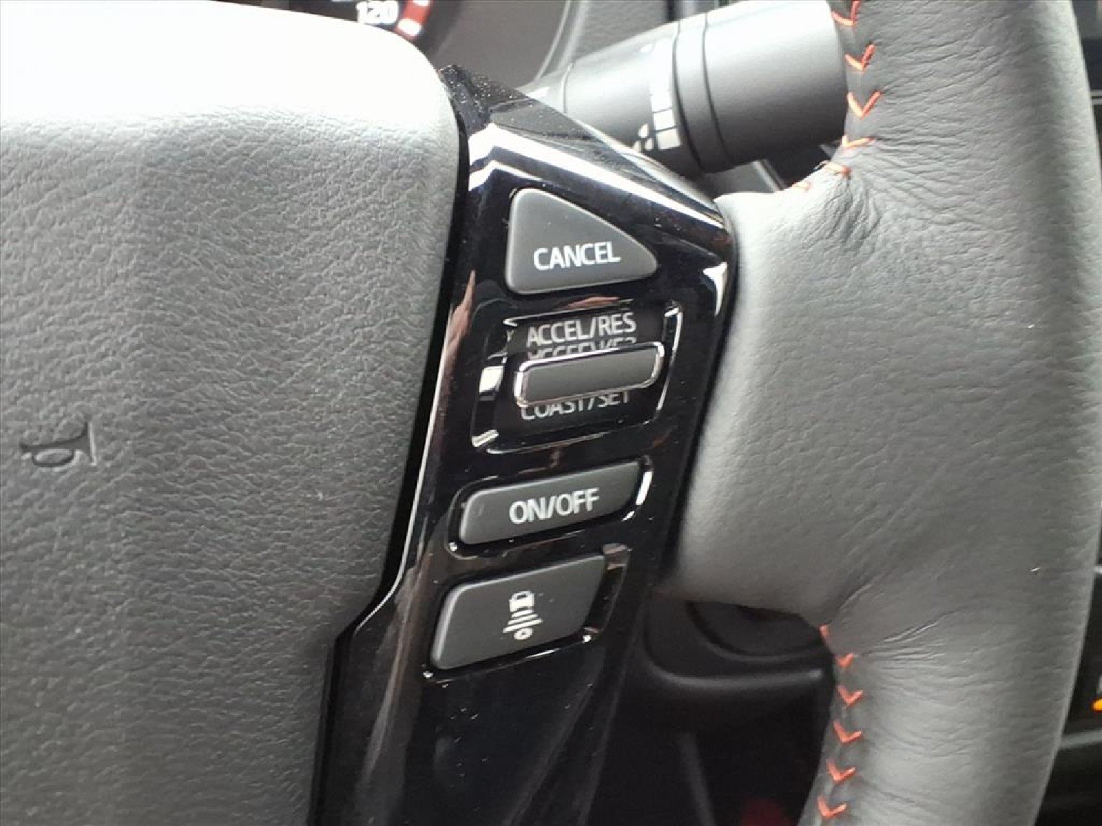 2026 Nissan Frontier Crew Cab PRO-4X® Gray at Robbins Nissan