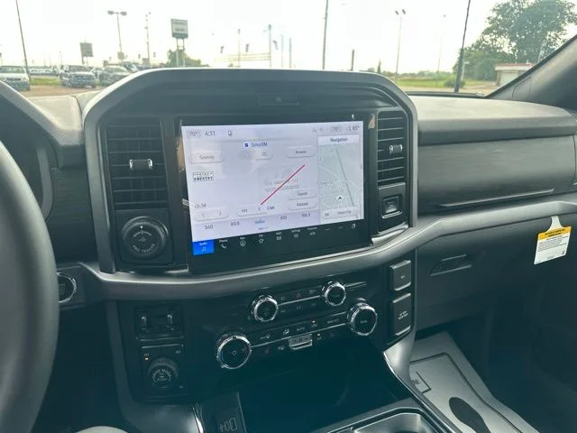 New 2026 Carbonized Gray Metallic Ford XLT image 37