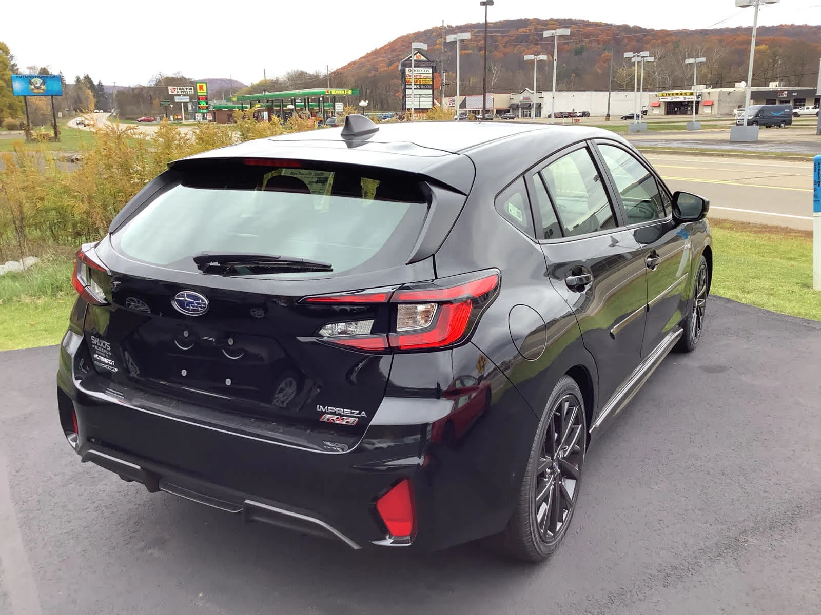 New 2025 Crystal Black Silica Subaru RS image 2