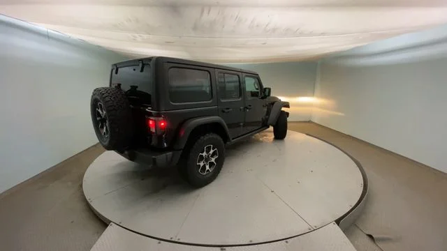 Used 2021 Black Jeep Unlimited Rubicon image 4