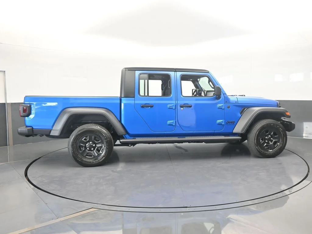 New 2026 Hydro Blue Pearl-Coat Exterior Paint Jeep Sport image 7