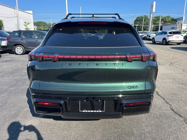 New 2027 Deep Emerald INFINITI Autograph AWD image 4