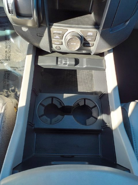 Used 2013 Silver Honda EX-L image 31