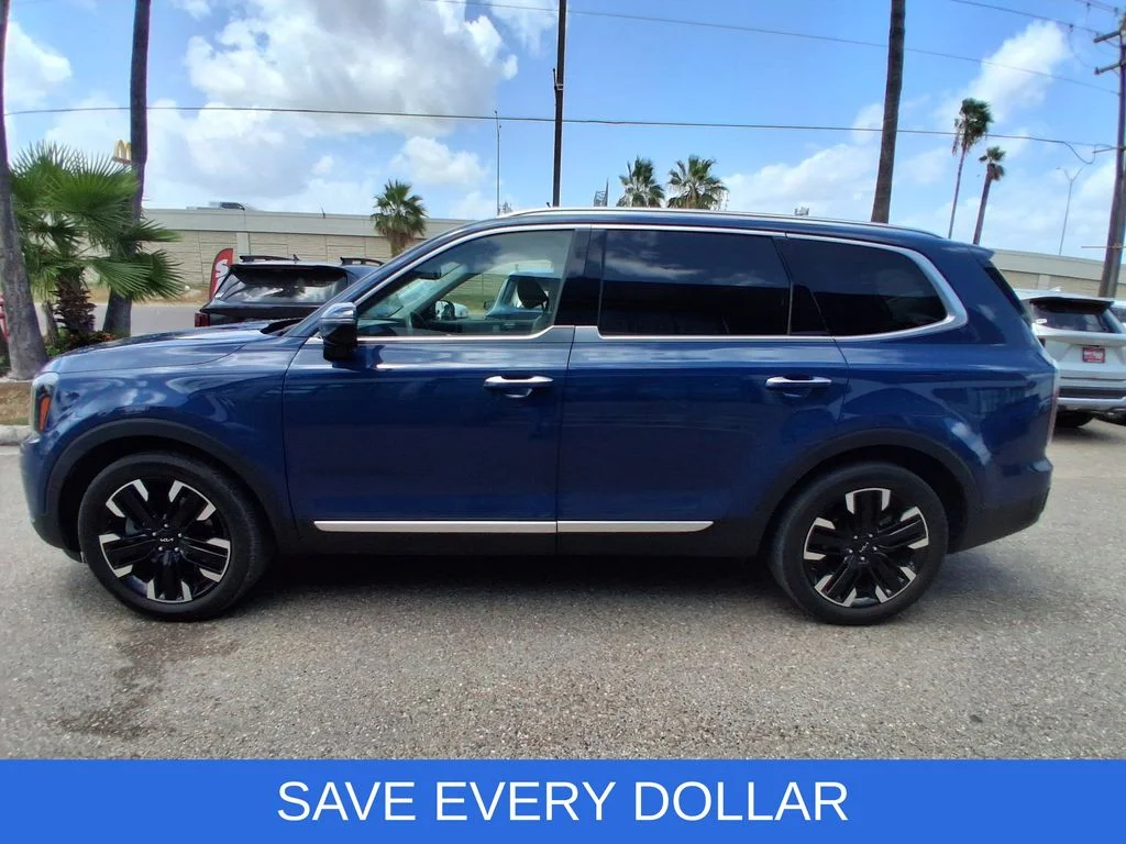 Used 2023 Black Kia SX image 3