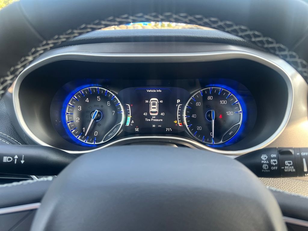 2026 Chrysler Pacifica Select - Photo 15