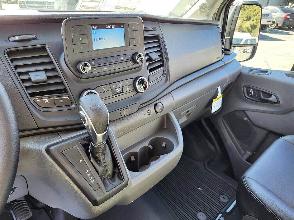 2024 Ford Transit Van Base - Photo 20