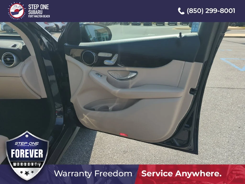Used 2016  Mercedes-Benz GLC 300 image 33