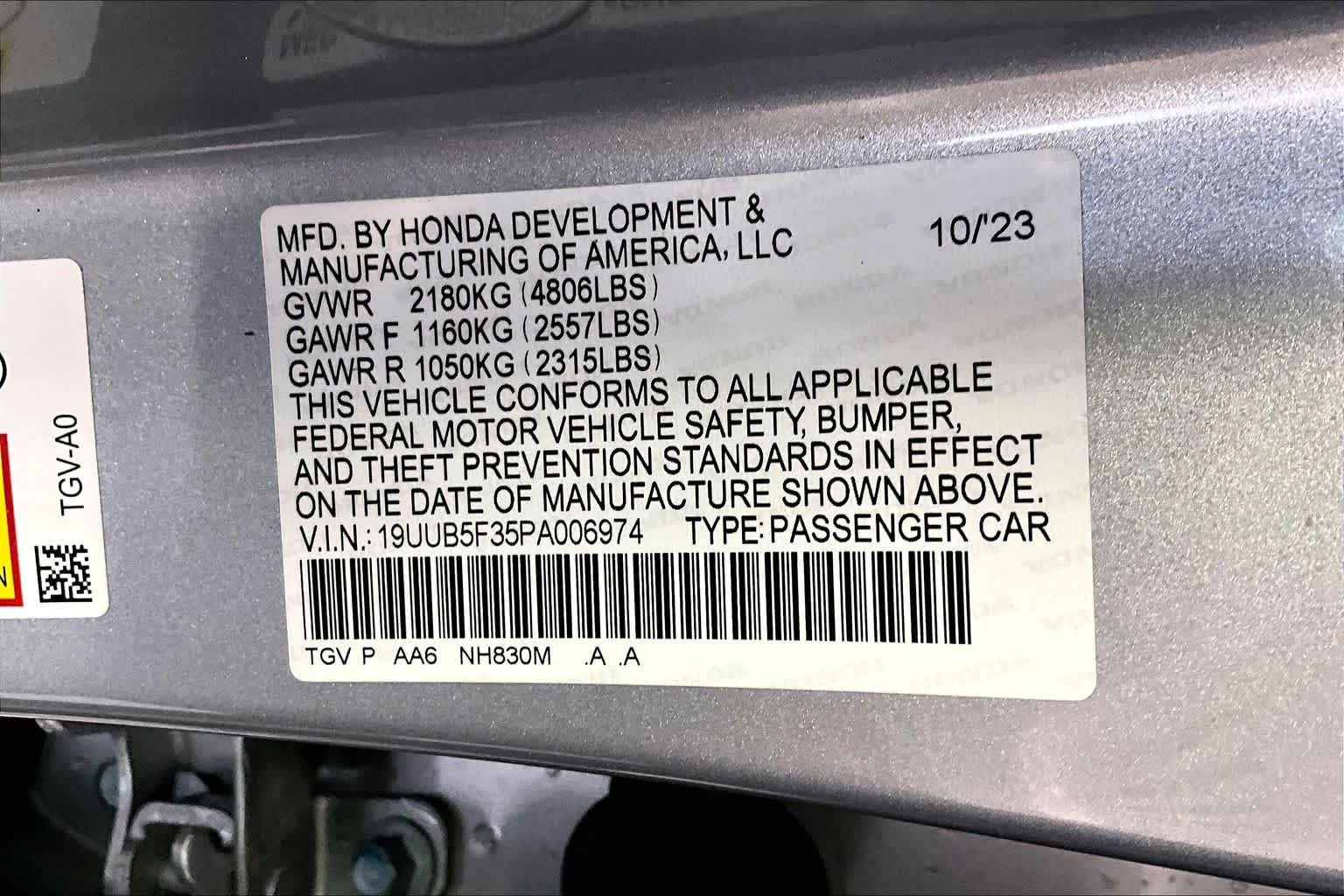 Used 2023 Lunar Silver Metallic Acura  image 34