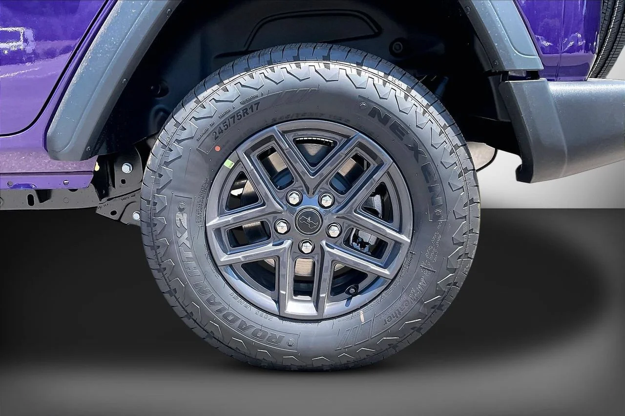 New 2026 Reign Jeep Sport S image 30