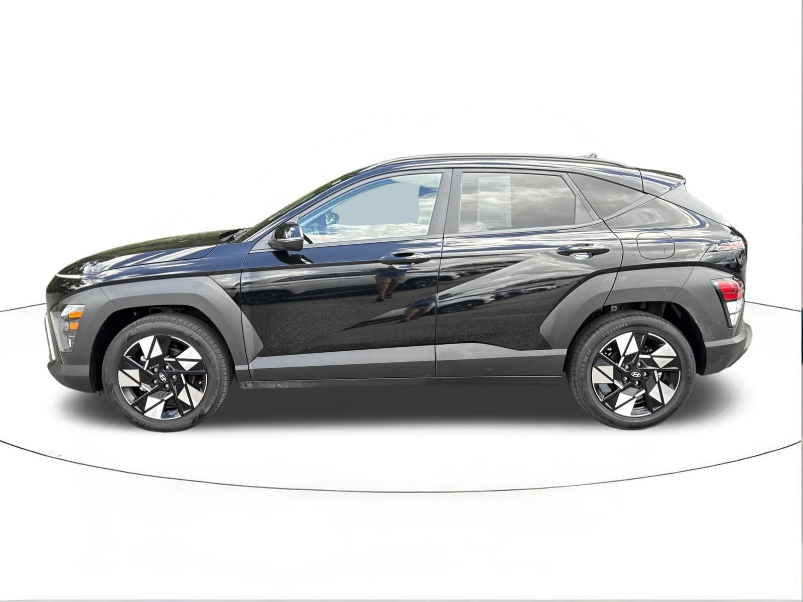 2025 Hyundai Kona SEL - Photo 6