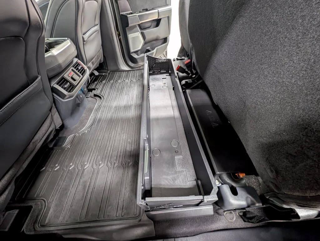 Certified Used 2024 Carbonized Gray Metallic Ford Platinum image 23