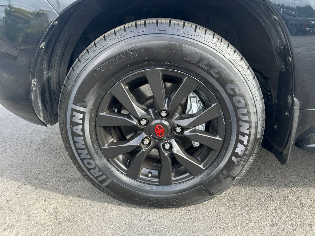 Used 2016 Black Toyota Base image 12