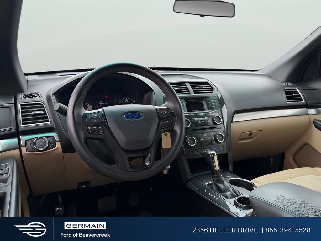 Used 2016 Oxford White Ford Base image 10